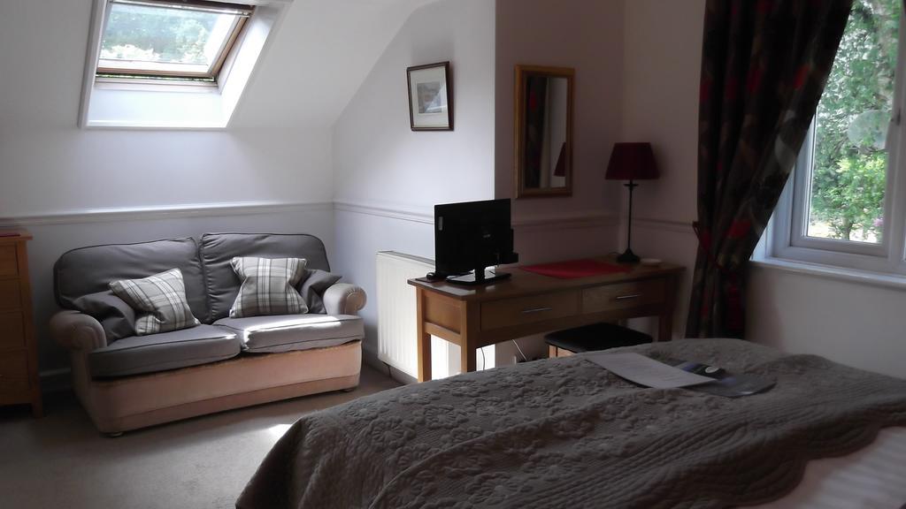 Lyndhurst Guest House Ulverston Buitenkant foto